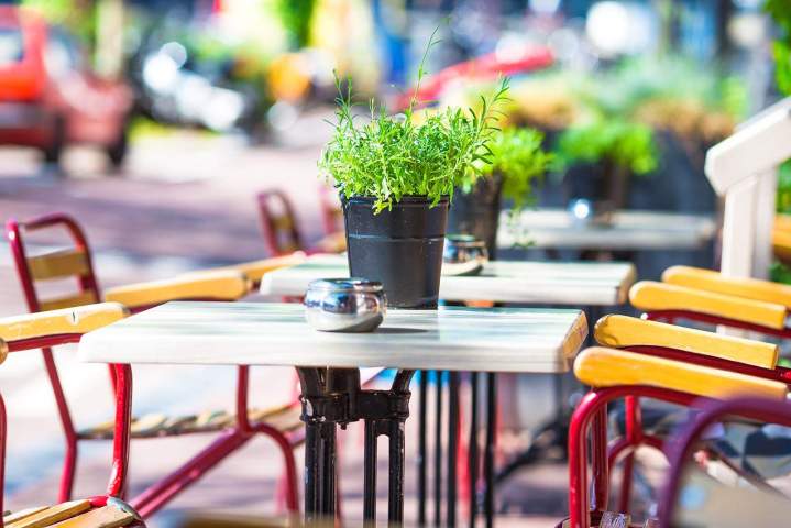 terrasse sous beau temps Saint-Sever